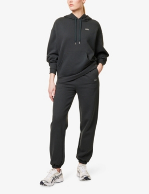 ALO YOGA: Accolade 3D-logo straight-leg cotton-blend jersey jogging bottoms