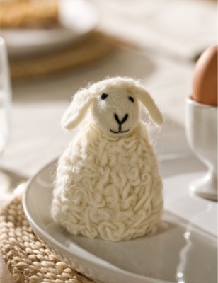 THE WHITE COMPANY: Sheep Felt Egg Cosy 10cm