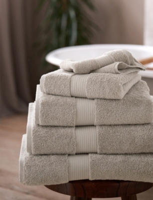 THE WHITE COMPANY: Luxury Egyptian Cotton Towels