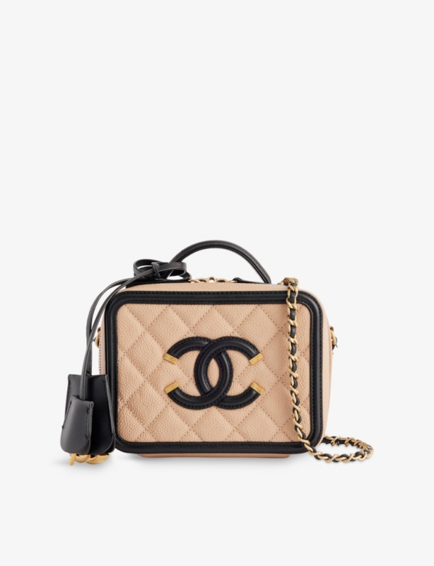 Pre-Loved Chanel Filigree Leather Case