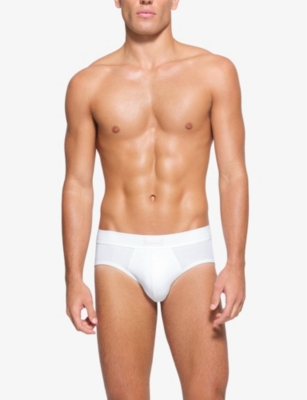 Skims Mens Chalk Branded-waistband Pack Of Three Stretch-cotton Briefs In Chalk
