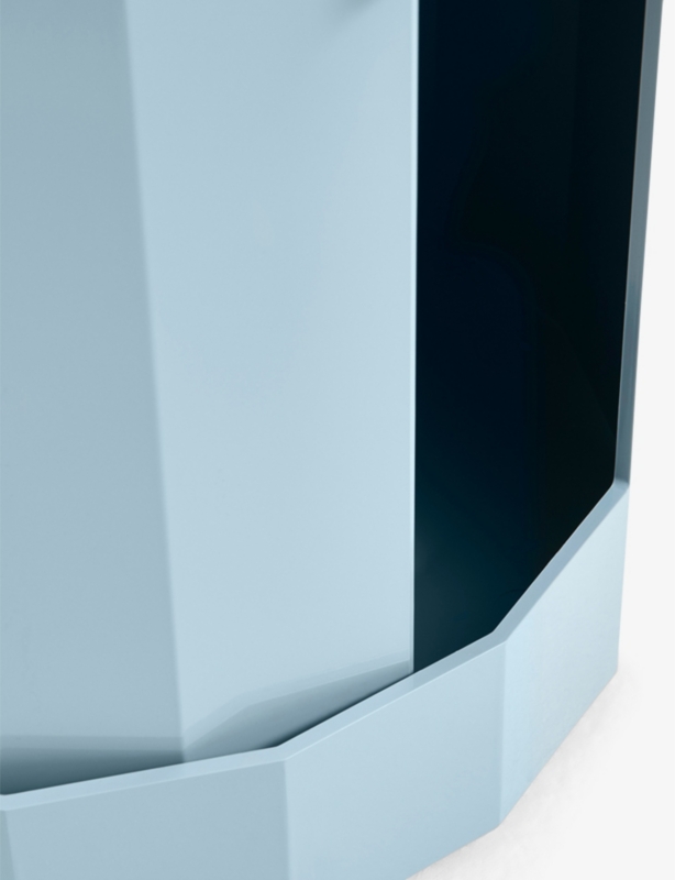 Facet High plastic cabinet 66cm