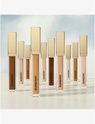 BURBERRY 140 DEEP COOL BEYOND WEAR PERFECTING CONCEALER 8ML 
