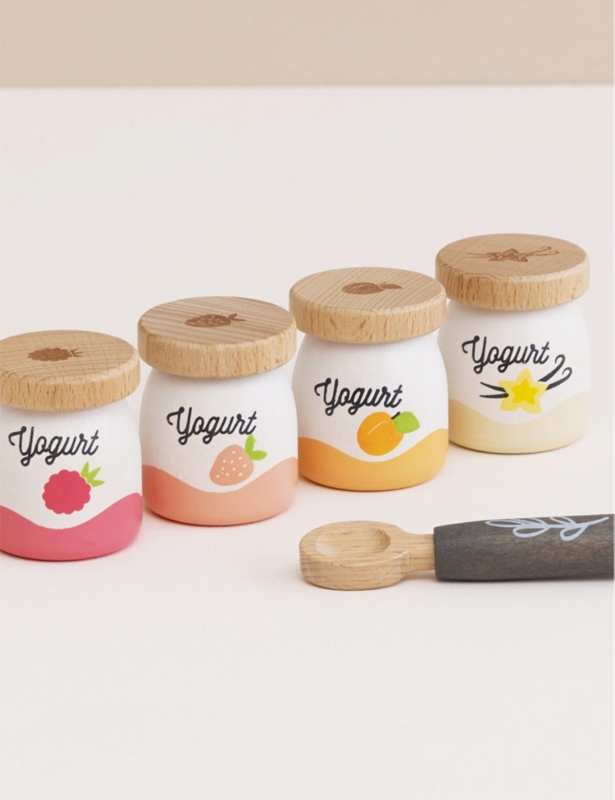 Yoghurt play-food wooden playset