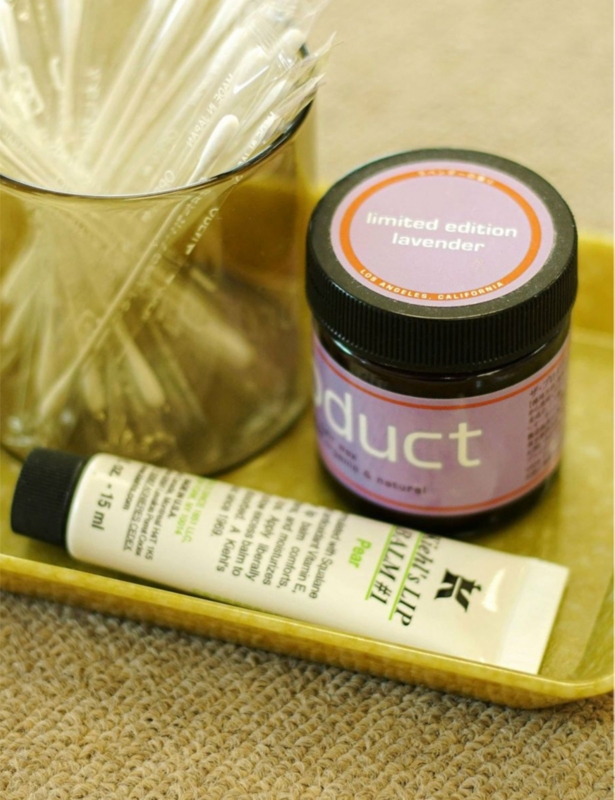 Marbled small melamine desk tray 15.5cm