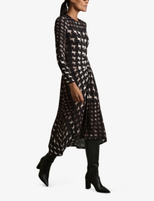 Reiss Womens  Halle Houndstooth-print Ruched Jersey Midi Dre In Black