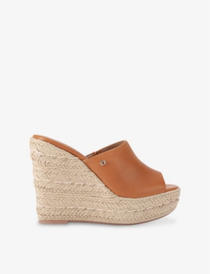 CARVELA COMFORT: Fiorella Logo-Embellished Leather Wedges