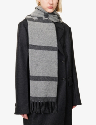 TOTÊME WOMENS GREY MONOGRAM MONOGRAM FRINGED WOOL SCARF 