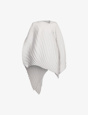 Issey Miyake Nuance Pleated Poncho In Black