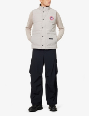 Canada Goose Mens Freestyle Padded Slim-fit Shell-down Gilet Limestone In Limestone