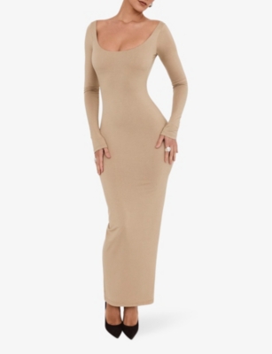 MISTRESS ROCKS WOMENS CAMEL OPEN-BACK SLIM-FIT LONG-SLEEVE STRETCH-JERSEY MAXI DRESS 