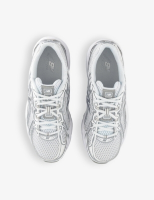 New Balance Women's 740 Sneaker In White With Silver Metallic And Reflection At Urban Outfitters In White Metallic