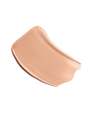 CHANEL <STRONG>ULTRA LE TEINT VELVET</STRONG> BLURRING SMOOTH-EFFECT FOUNDATION VELVET MATTE FINISH 30ML 