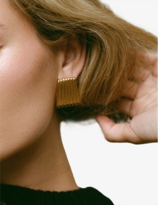 Heaven Mayhem Ribbed Earrings In Gold