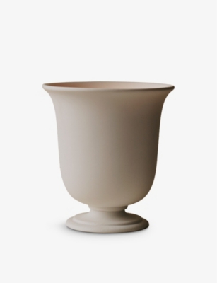 MORO DABRON: A Furnished Room scented wax candle 330g