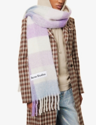 Acne Studios Womens  Logo-patch Checked Knitted Scarf In Lilac/white