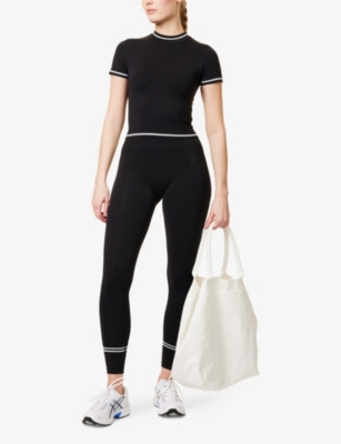GYMSHARK: Contrast Seamless Cropped Stretch-Woven T-Shirt