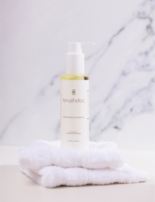 BRUSHDOC: Make-up brush cleansing oil 150ml