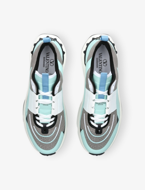 True Act Mesh Low-Top Trainers