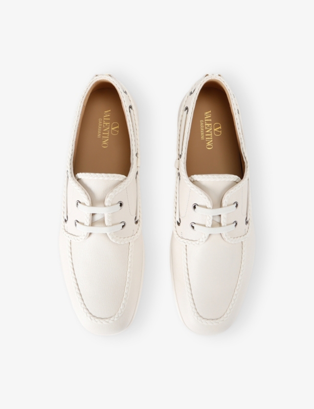 Brand-Plaque Woven Shoes