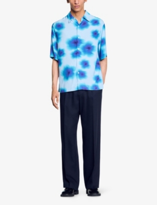 Sandro Mens Floral-print Short-sleeve Satin Shirt Bleus In Bleus