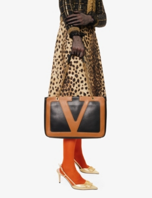 Valentino Viva Superstar Small Tote Bag In Nero/spice