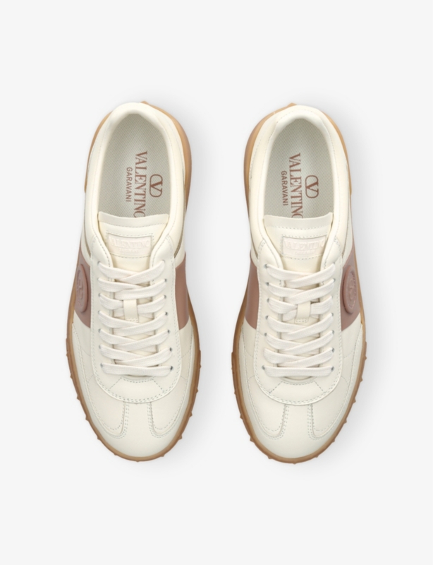 Upvillage Logo-Embroidered Leather Low-Top Trainers