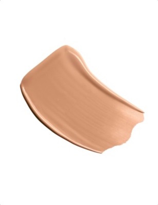 CHANEL <B>ULTRA LE TEINT VELVET</B> BLURRING SMOOTH-EFFECT FOUNDATION VELVET MATTE FINISH 30ML 