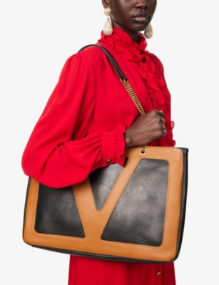VALENTINO GARAVANI: Viva Superstar large leather tote bag