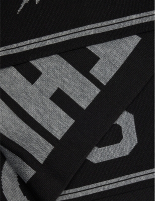 A BATHING APE: Jacquard-branding fringed knit scarf