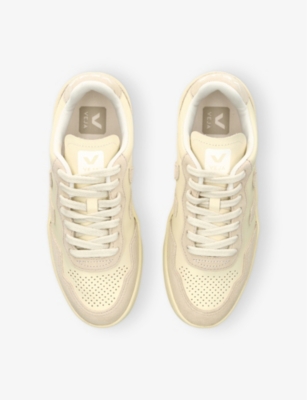 VEJA WOMENS BONE WOMEN'S V90 LOW-TOP LEATHER TRAINERS EUR 36 / 3 UK