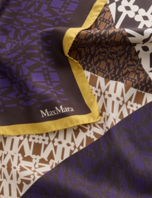 MAX MARA: Carre 90 Monogram Silk Scarf