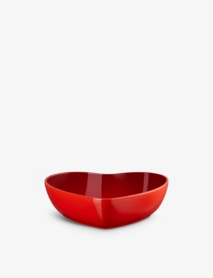 Le Creuset Ise Stoneware Heart Serving Bowl 30.2cm In Cerise