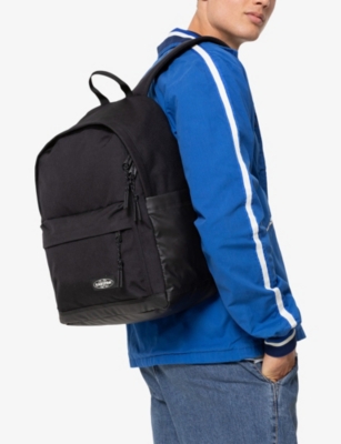 EASTPAK: Icon Pak'r Logo-Patch Woven Backpack