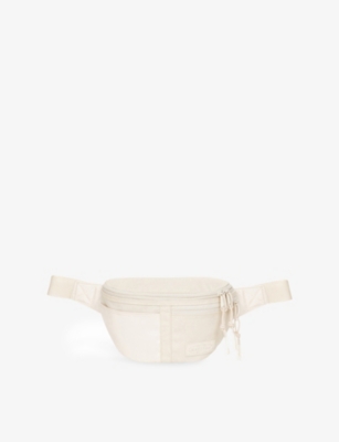 EASTPAK: Icon Springer Woven Belt Bag