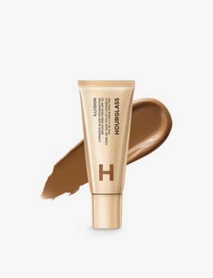 Hourglass Illusion Luminous Glow Foundation 23
