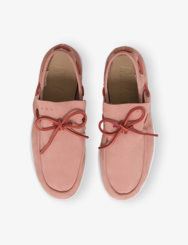Bow-tie suede boat loafer