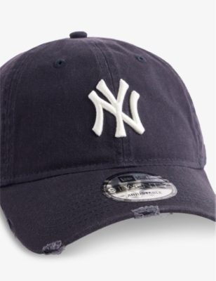NEW ERA: 9TWENTY New York Yankees Distressed Cotton Baseball Cap