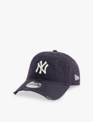 NEW ERA: 9TWENTY New York Yankees Distressed Cotton Baseball Cap