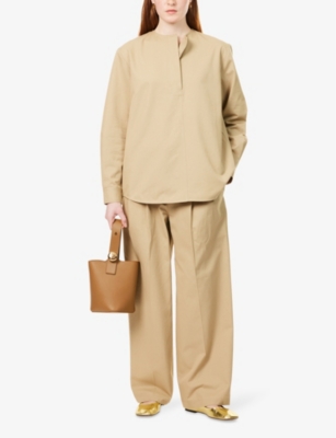 Totême Womens Desert Collarless Cotton Shirt In Desert