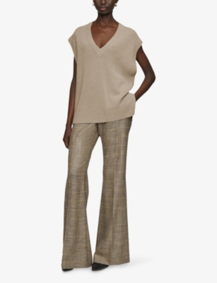 Joseph Womens V-neck Knitted Cashmere Vest Escargot Xxs In Escargot