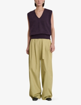 SOEUR: Sonia Sleeveless V-Neck Merino-Wool Jumper