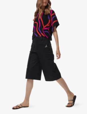 LEEM: Abstract Applique-Detail Cotton Top