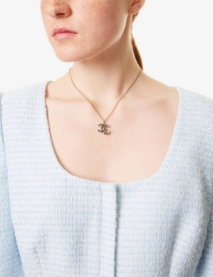 RESELFRIDGES: Pre-Loved Chanel Camellia Silver-Plated Metal Pendant Necklace