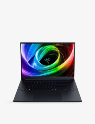RAZER: Blade 16 OLED RTX 5080 Gaming Laptop