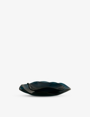 Sophie Lou Jacobsen Indigo Petal Large Glass Plate 24cm In Blue