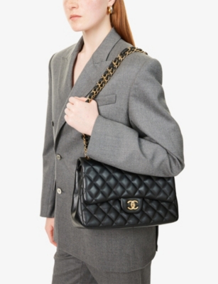 RESELFRIDGES: Pre-Loved Chanel Classic Double Flap Leather Shoulder Bag