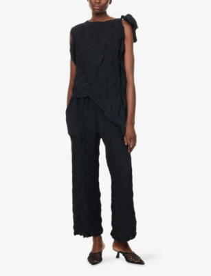 Issey Miyake Womens Black Asymmetric One-shoulder Knitted Top In Black