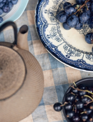 MAISON DE VACANCES: Bourdon Vintage Canvas Tablecloth