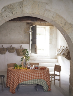 MAISON DE VACANCES: Vintage Vichy Linen Tablecloth 170cm x 240cm